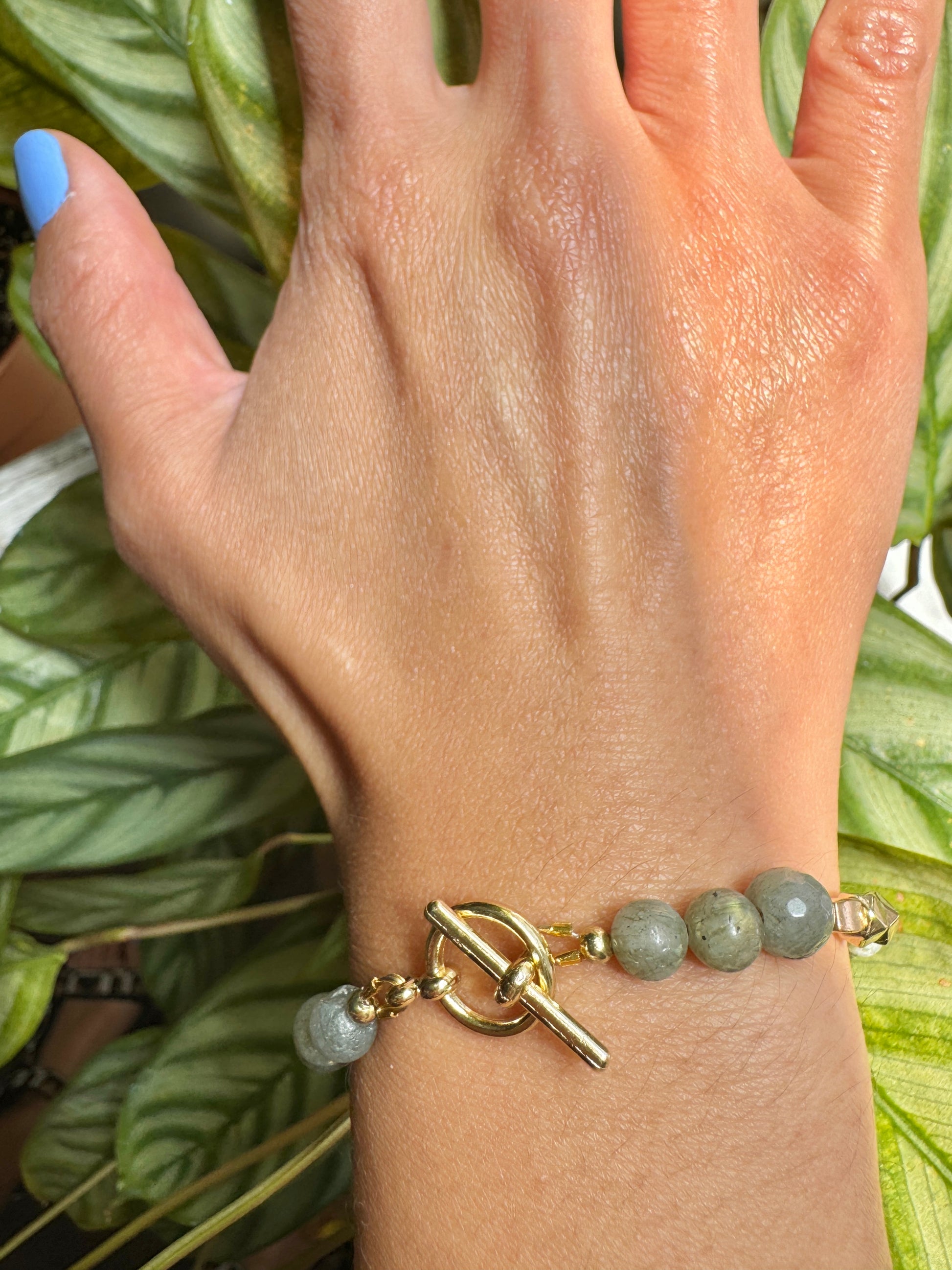 Labradorite bracelet